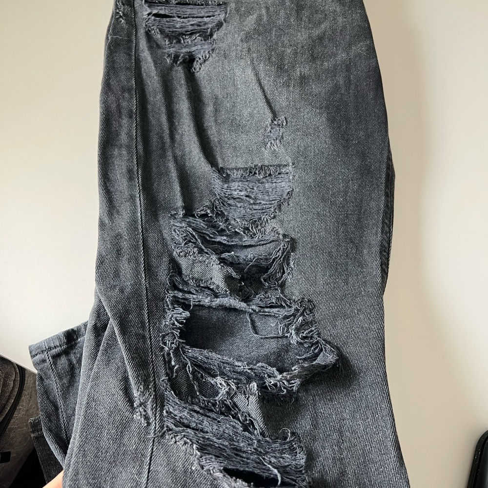 American Eagle, black, ripped